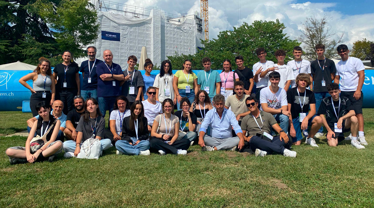 STUDENTI AL CERN CON L’INFN PER UN MASTER SU ARTE…